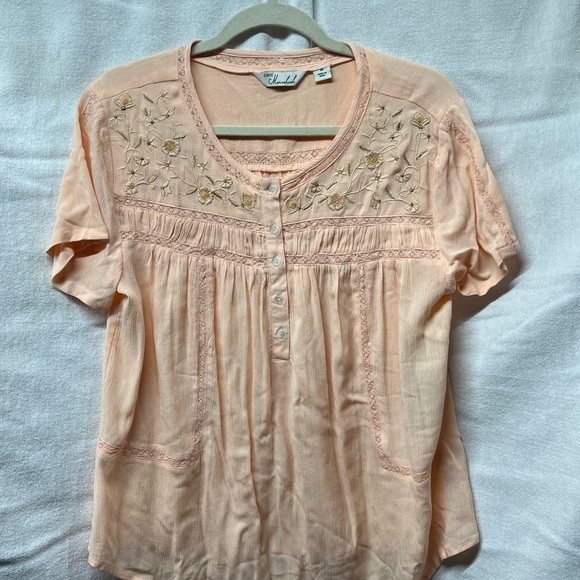 Café Marrakesh Women's Smocked Peach Babydoll Blouse with Floral Embroidery - Picture 3 of 11